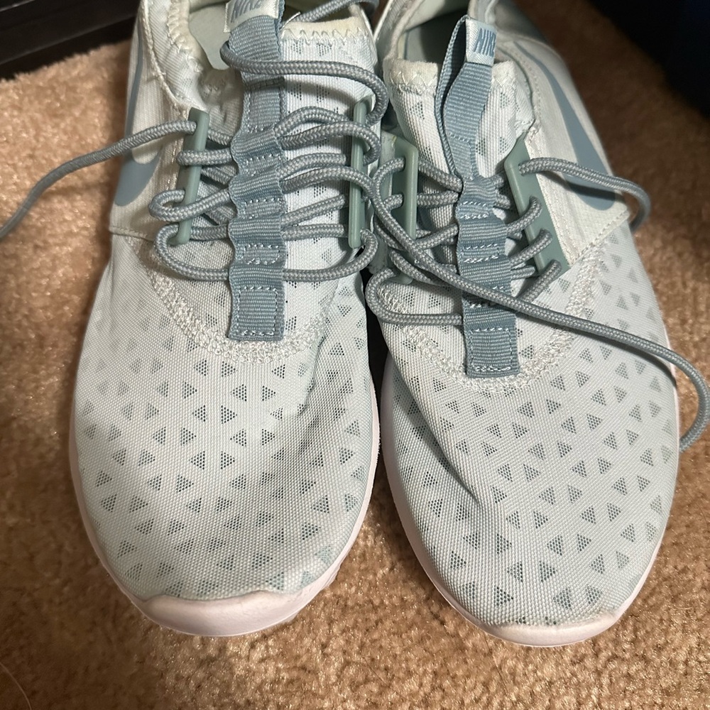 Nike Sky Blue Athletic Shoes